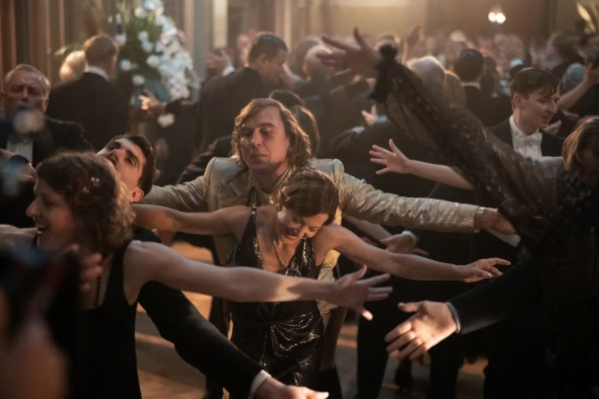Babylon Berlín (Babylon Berlin), 2022 - fotogaléria