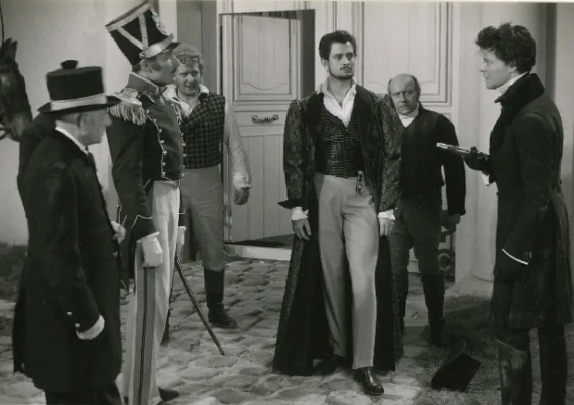 Červený a černý (Rouge et le noir, Le), 1954 - fotogaléria