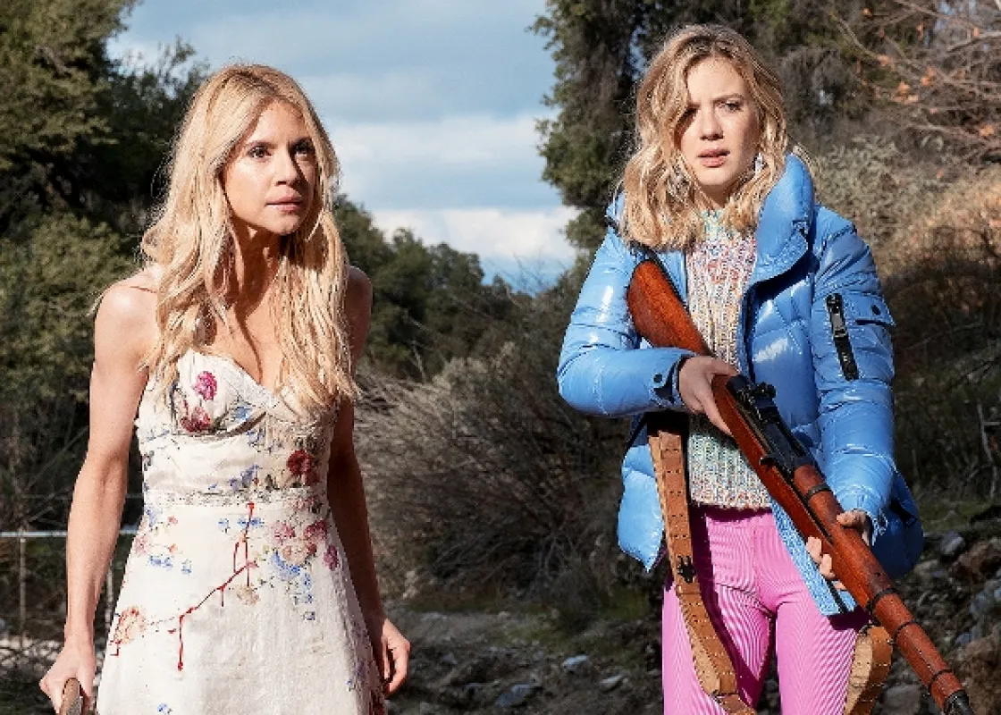 Stratená v horách (Secrets in the Woods), 2020 - fotogaléria