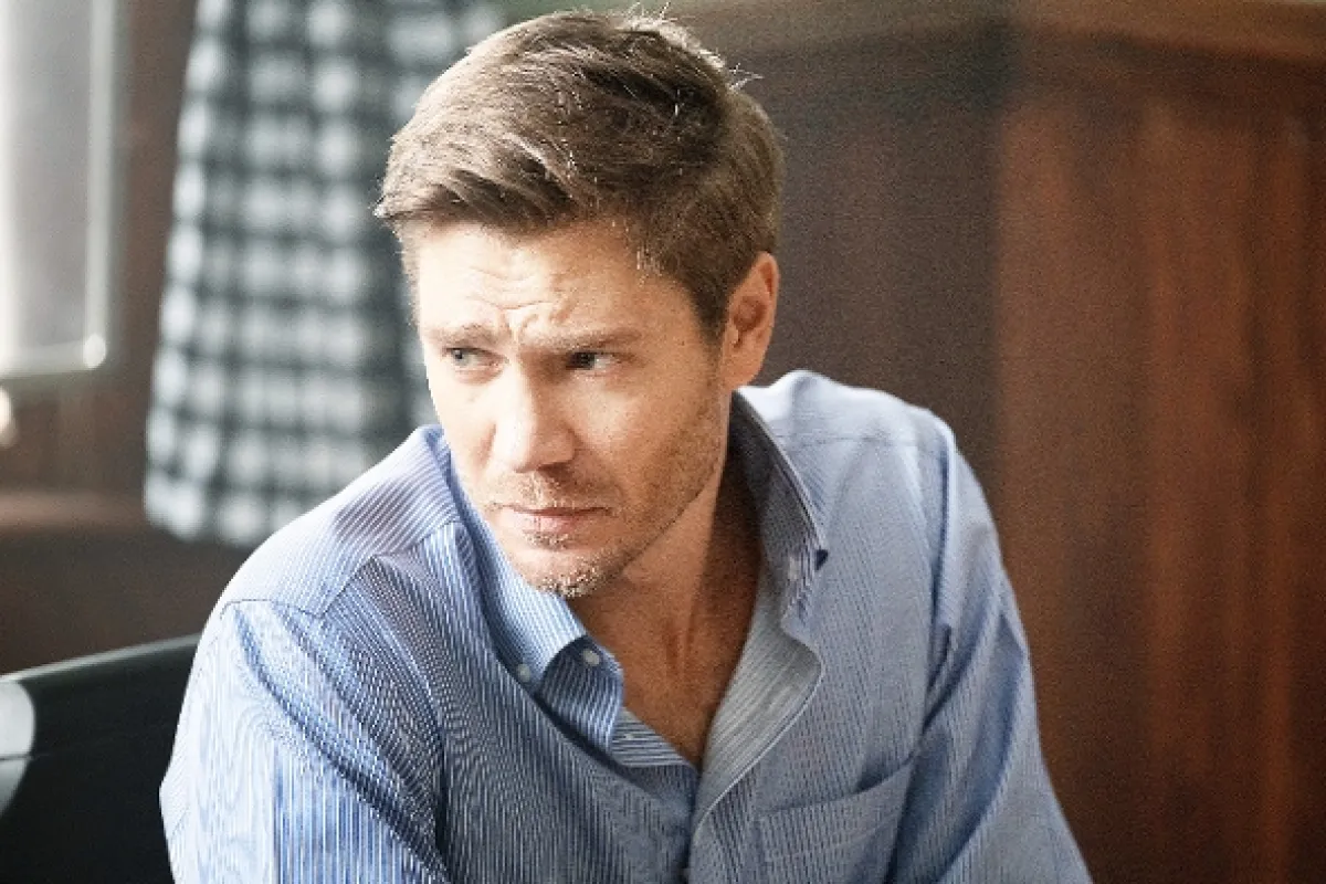 Dlhá noc na prežitie (The Survive the Night/Long Night), 2020 - fotogaléria