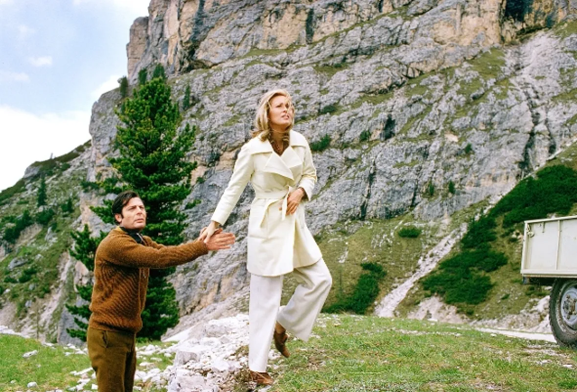 Místo pro lásku (Place for Lovers, A), 1968 - fotogaléria