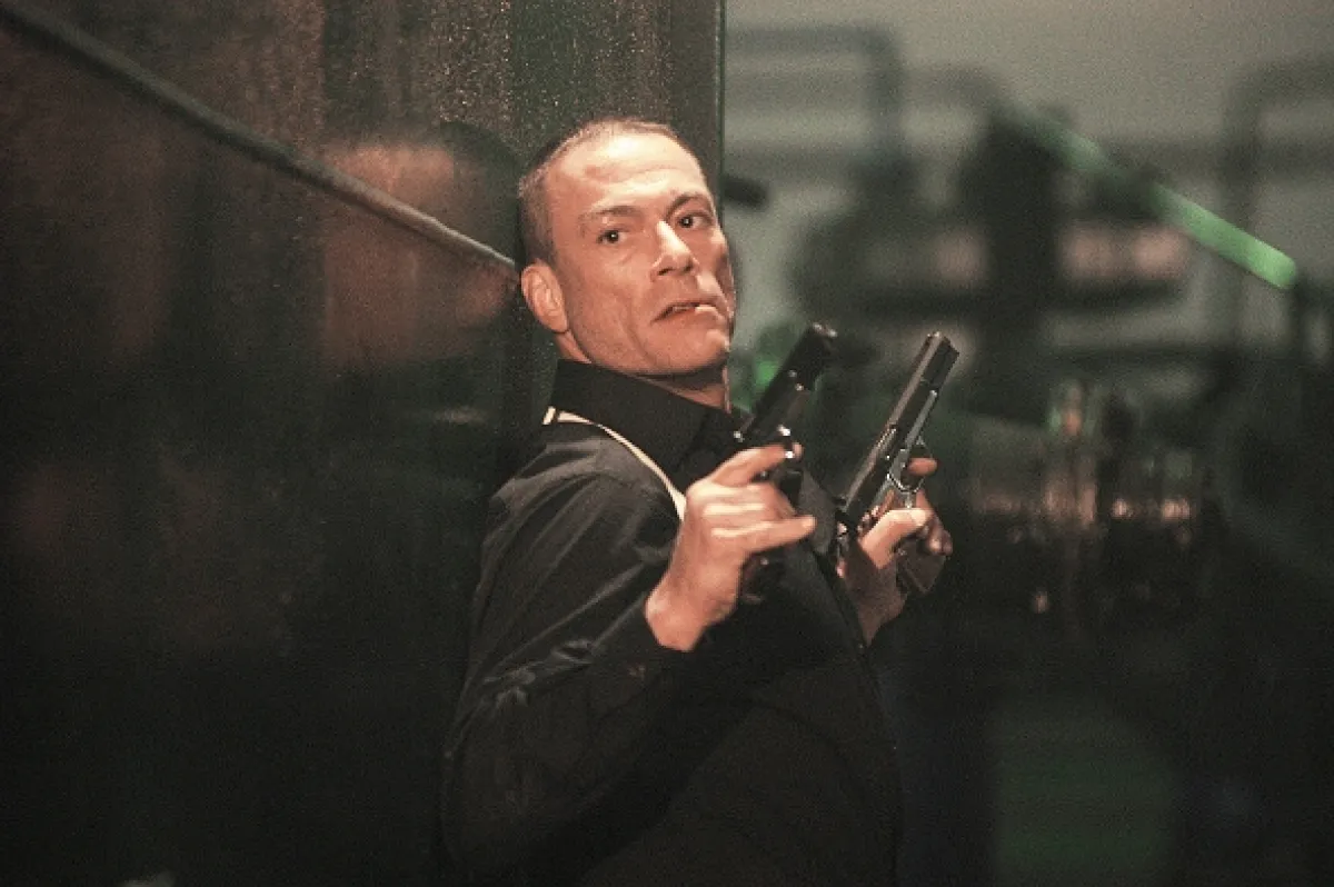 Probuzená smrt (Wake of Death Aka After Death), 2004 - fotogaléria
