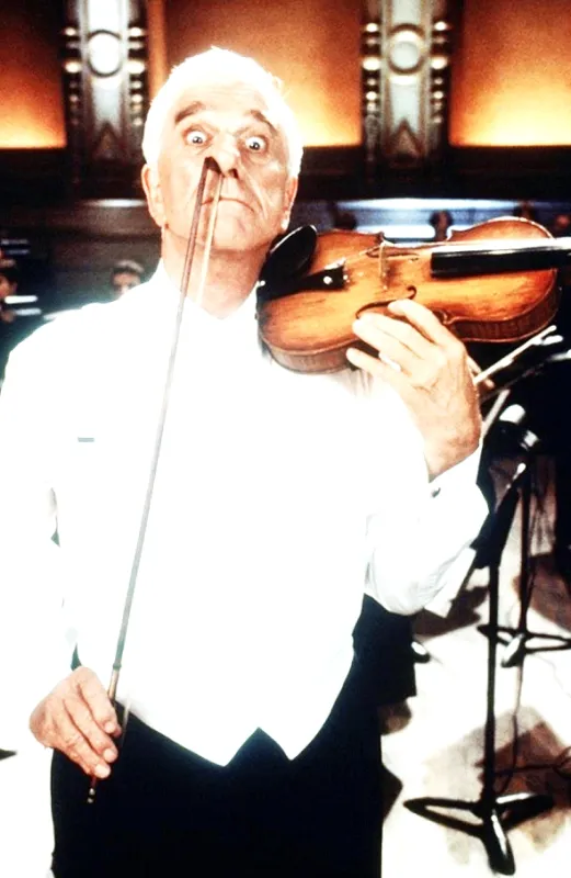 Utopenec na útěku (Wrongfully Accused), 1998 - fotogaléria