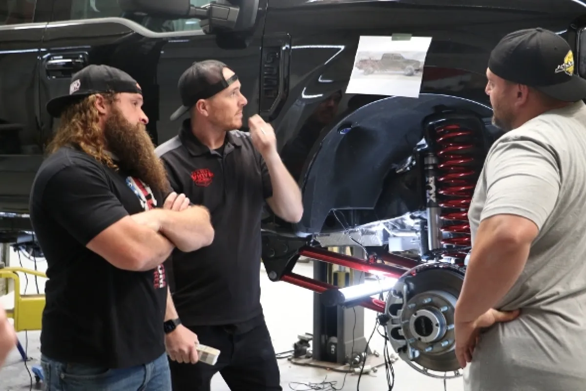 Bratři v dieselu (Diesel Brothers II), 2018 - fotogaléria