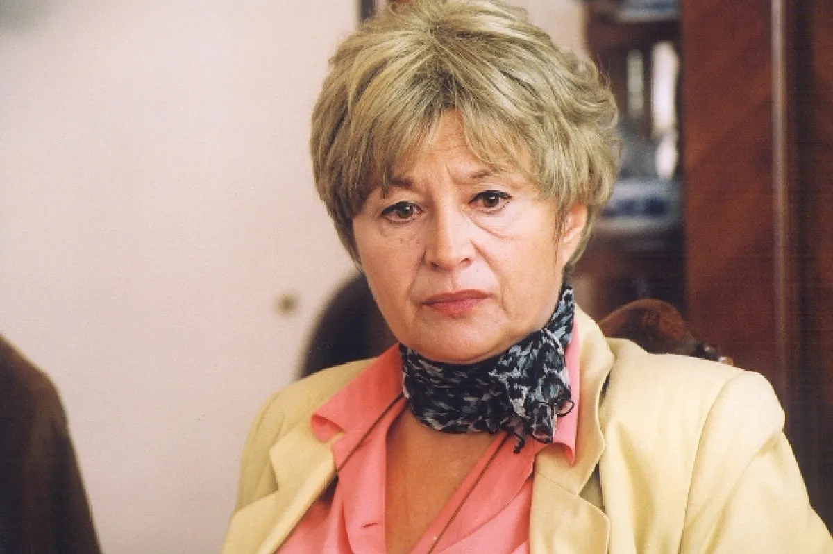 Horem pádem, 2004 - fotogaléria