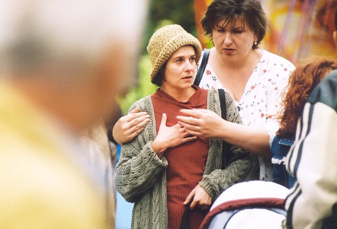 Horem pádem, 2004 - fotogaléria