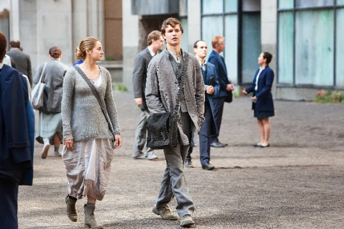 Divergence (Divergent), 2014 - fotogaléria