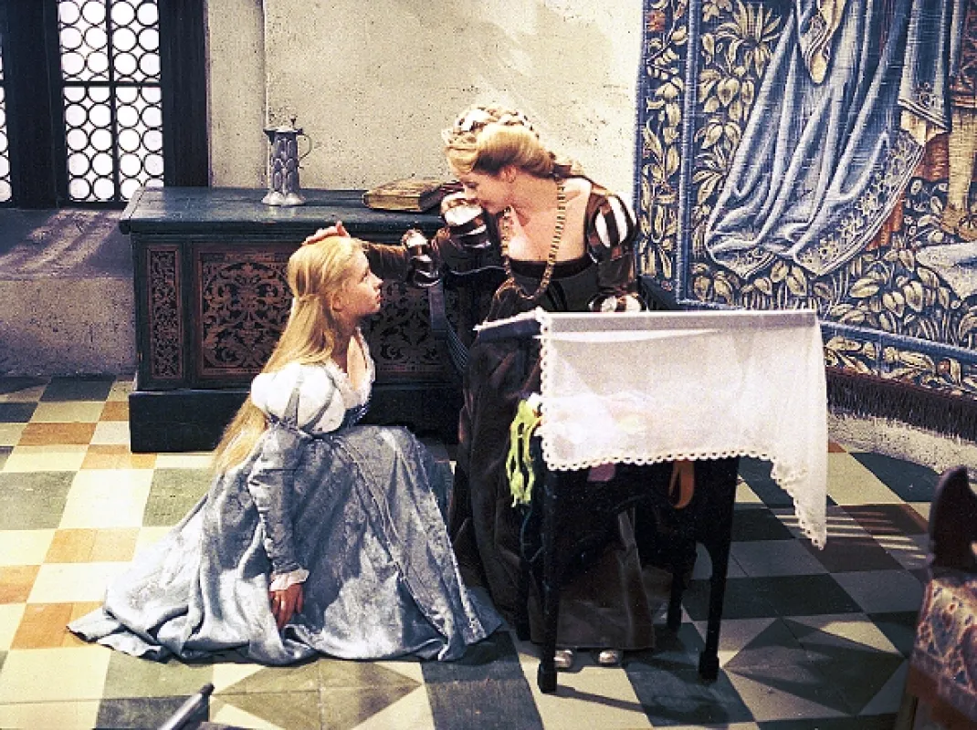Princezna Husopaska (Die Geschichte von der Gänseprinzessin und ihrem treuen Pfer), 1989 - fotogaléria