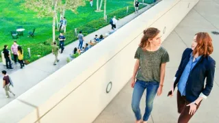 Circle: Uzavřený kruh