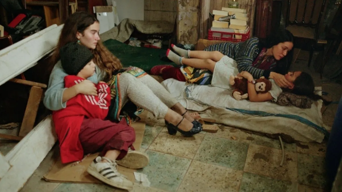 Isztambuli árvák (Sahipsizler (aka Six of Us)), 2024 - fotogaléria