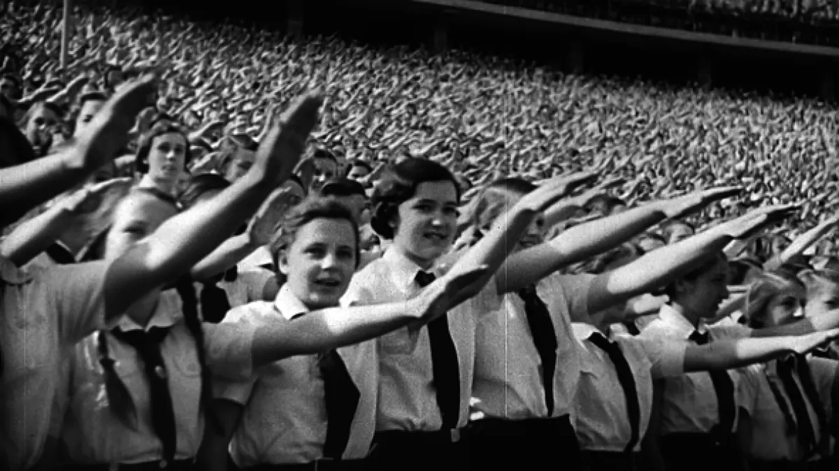 Ženy pod Hitlerovou vlajkou (Women Under Hitler’s Flag), 2022 - fotogaléria