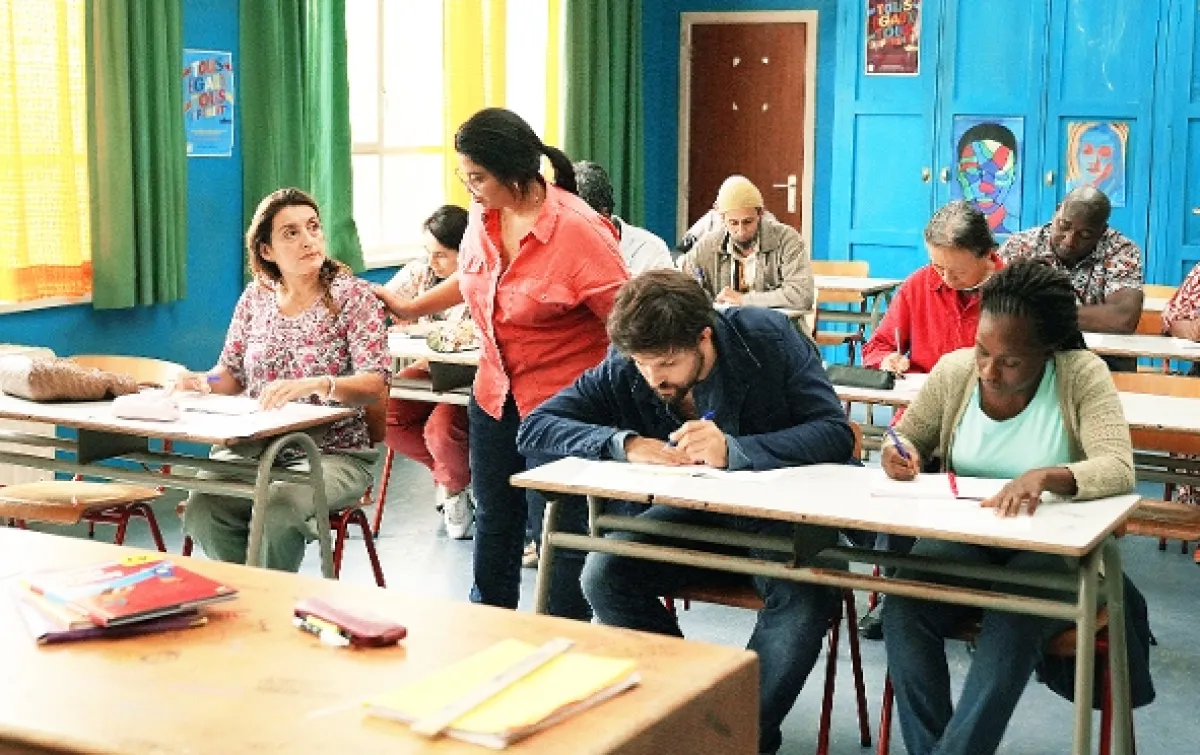 Fakjú, pani profesorka (La trés trés grande classe), 2022 - fotogaléria