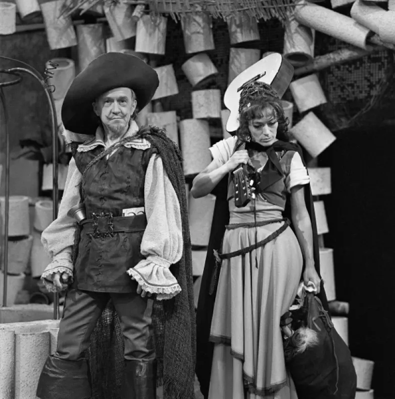 Sto dukátů za Juana, 1971 - fotogaléria