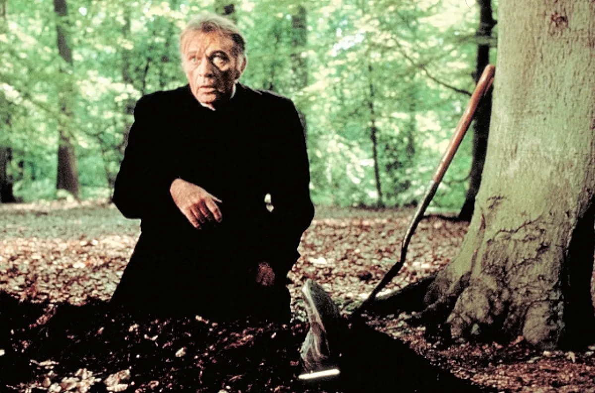 Zproštění viny (Absolution), 1978 - fotogaléria