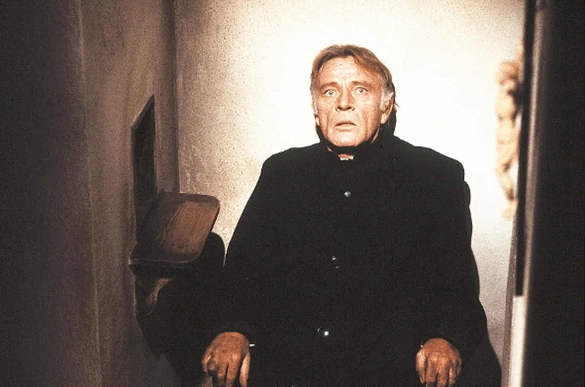 Zproštění viny (Absolution), 1978 - fotogaléria