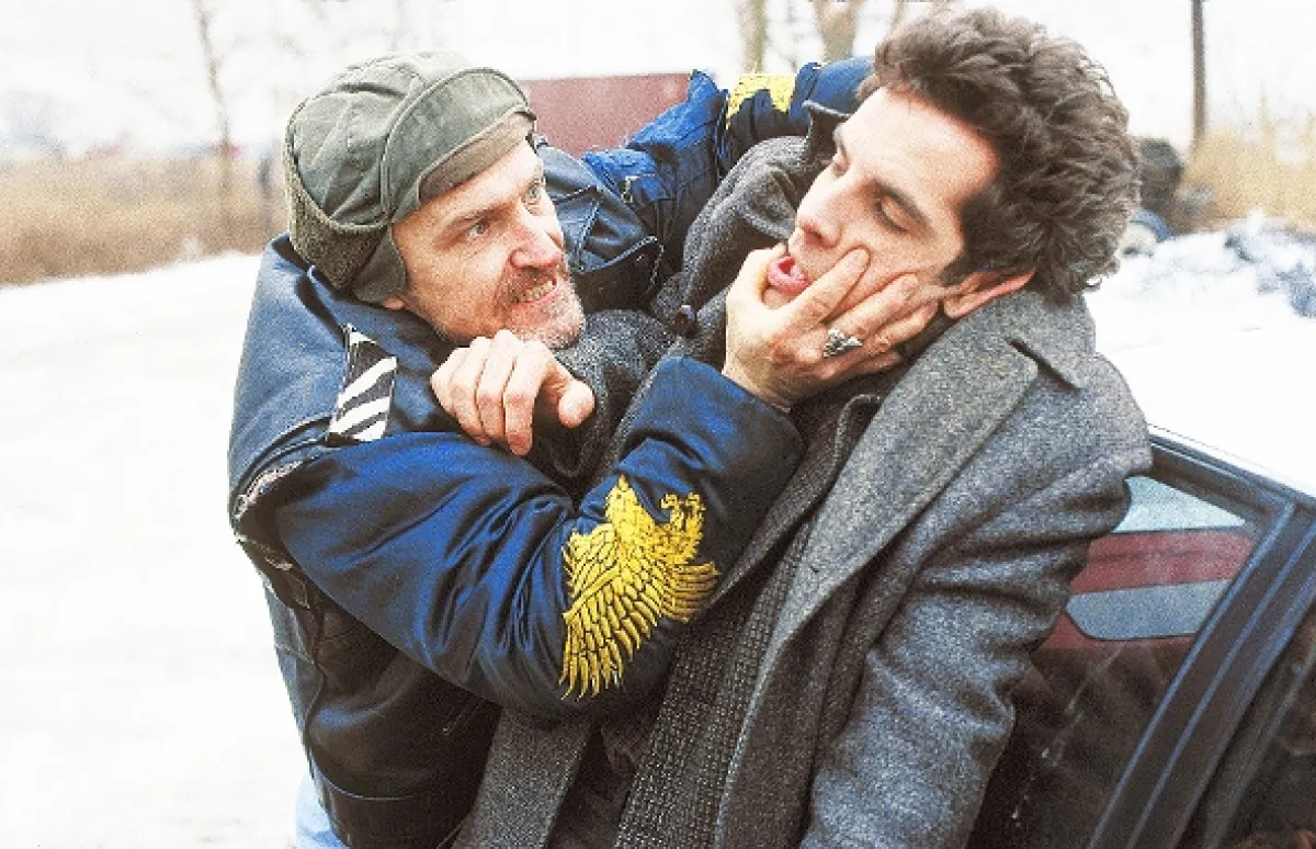 Flirtovanie s katastrofou (Flirting with Disaster), 1996 - fotogaléria