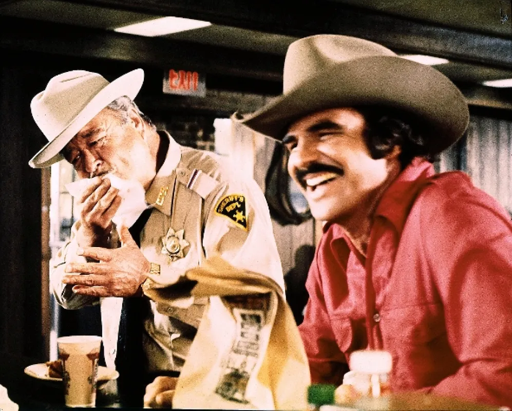 Poliš a bandita (Smokey and the Bandit), 1977 - fotogaléria