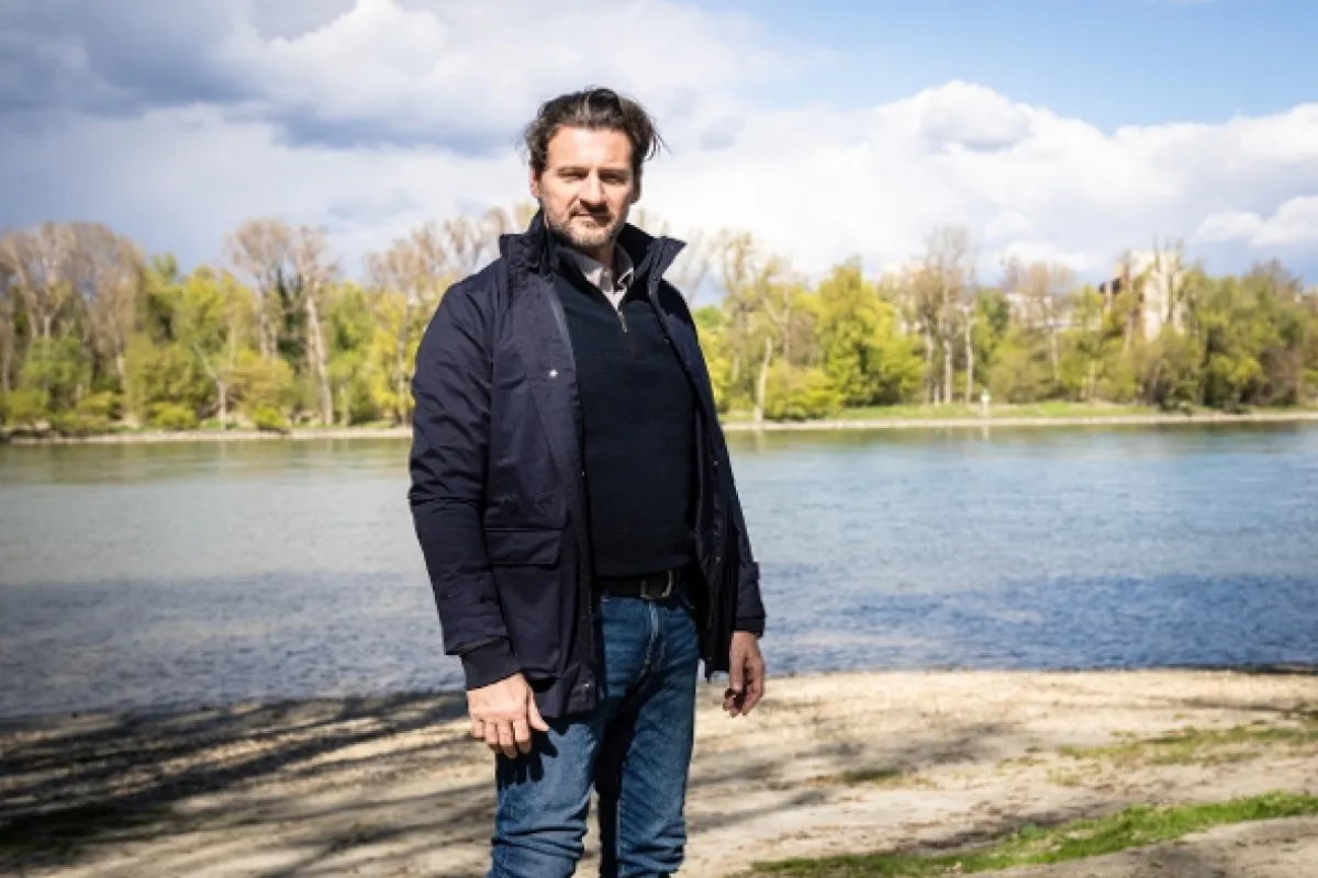 Neuer, 2025 - fotogaléria