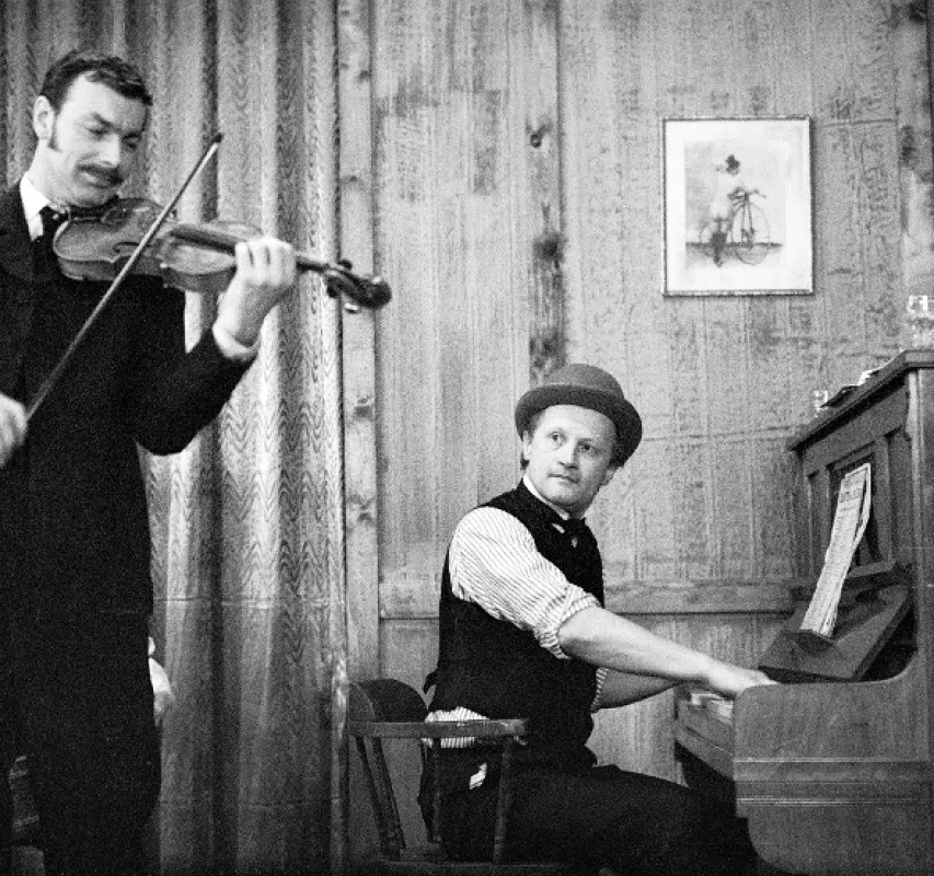 Magnetické vlny léčí, 1965 - fotogaléria