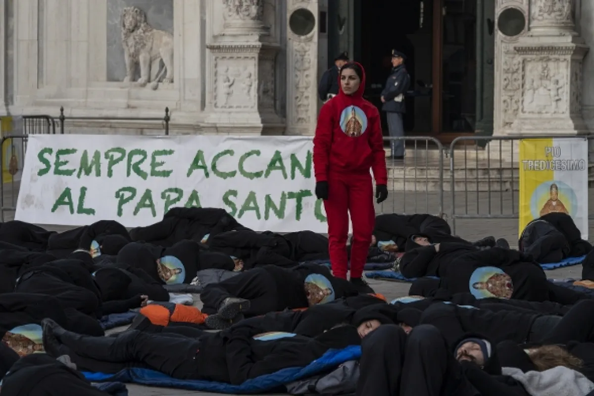 Nový papež (New Pope, The), 2020 - fotogaléria