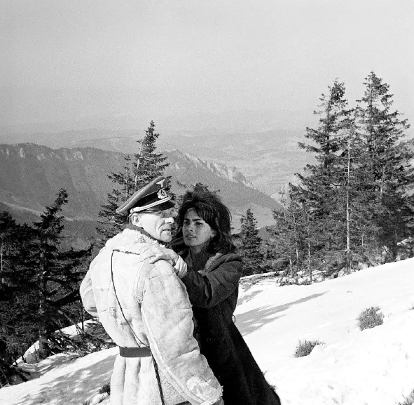 Zvony pre bosých, 1965 - fotogaléria