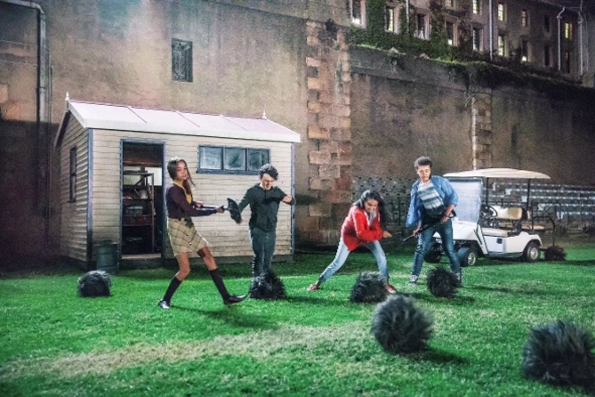 Votrelci útočia (Critters Attack!), 2019 - fotogaléria