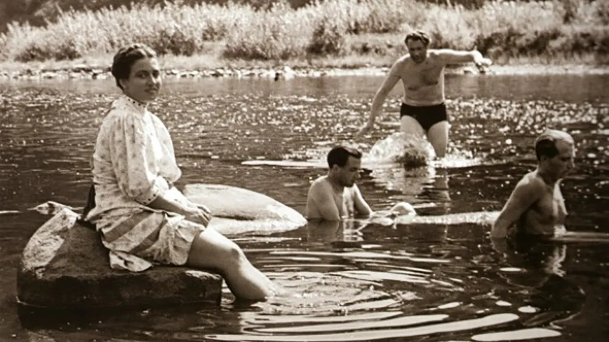 Skalní plemeno, 1944 - fotogaléria