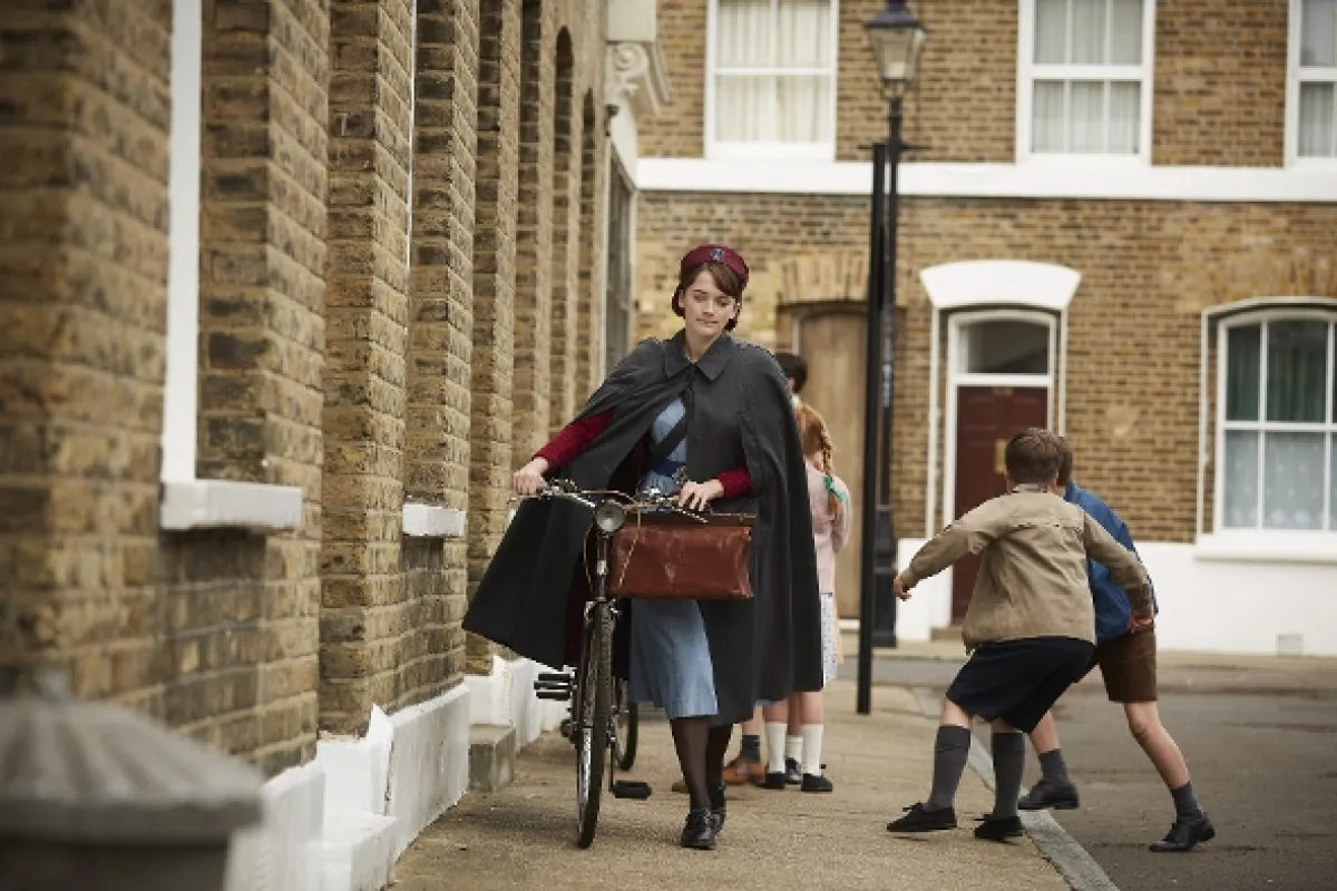 Zavolajte sestričky (Call the Midwife VI), 2017 - fotogaléria