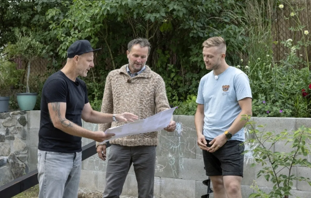 Tři v zahradě - fotogaléria