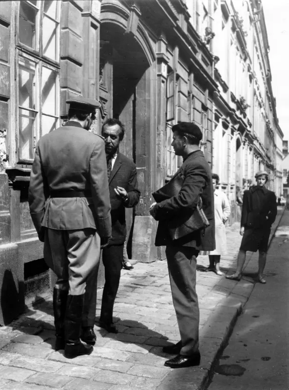 Sám vojak v poli, 1964 - fotogaléria