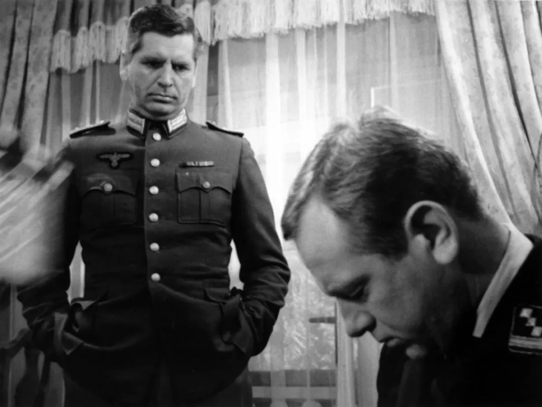 Sám vojak v poli, 1964 - fotogaléria