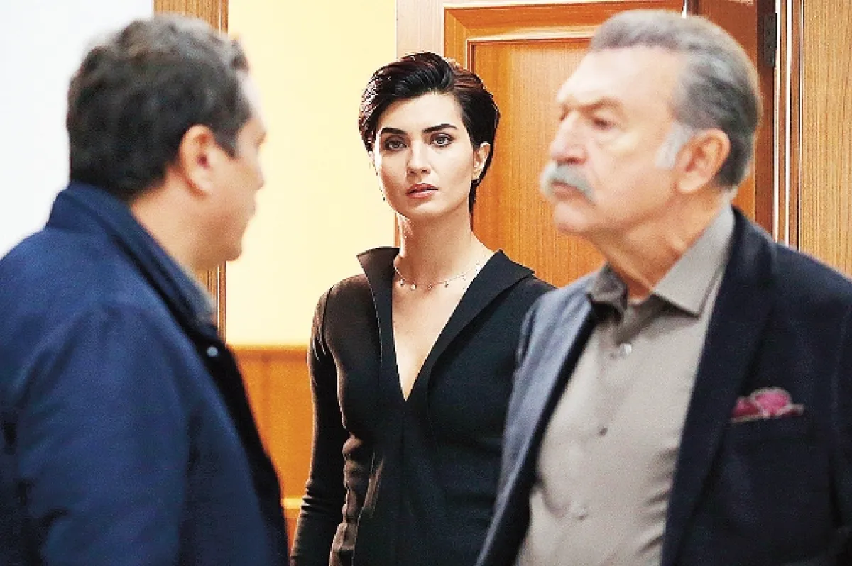 Statočný a krásna, 2016 - fotogaléria