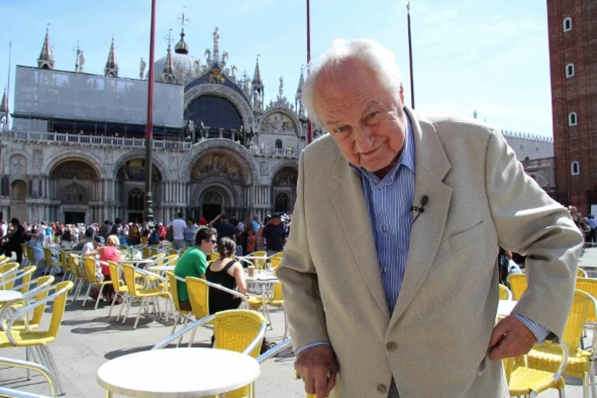 Dlhý august Jiřího Krejčíka, 2012 - fotogaléria