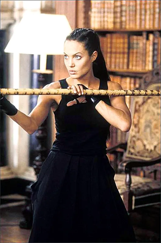 Lara Croft - Tomb Raider (Lara Croft: Tomb Raider), 2001 - fotogaléria