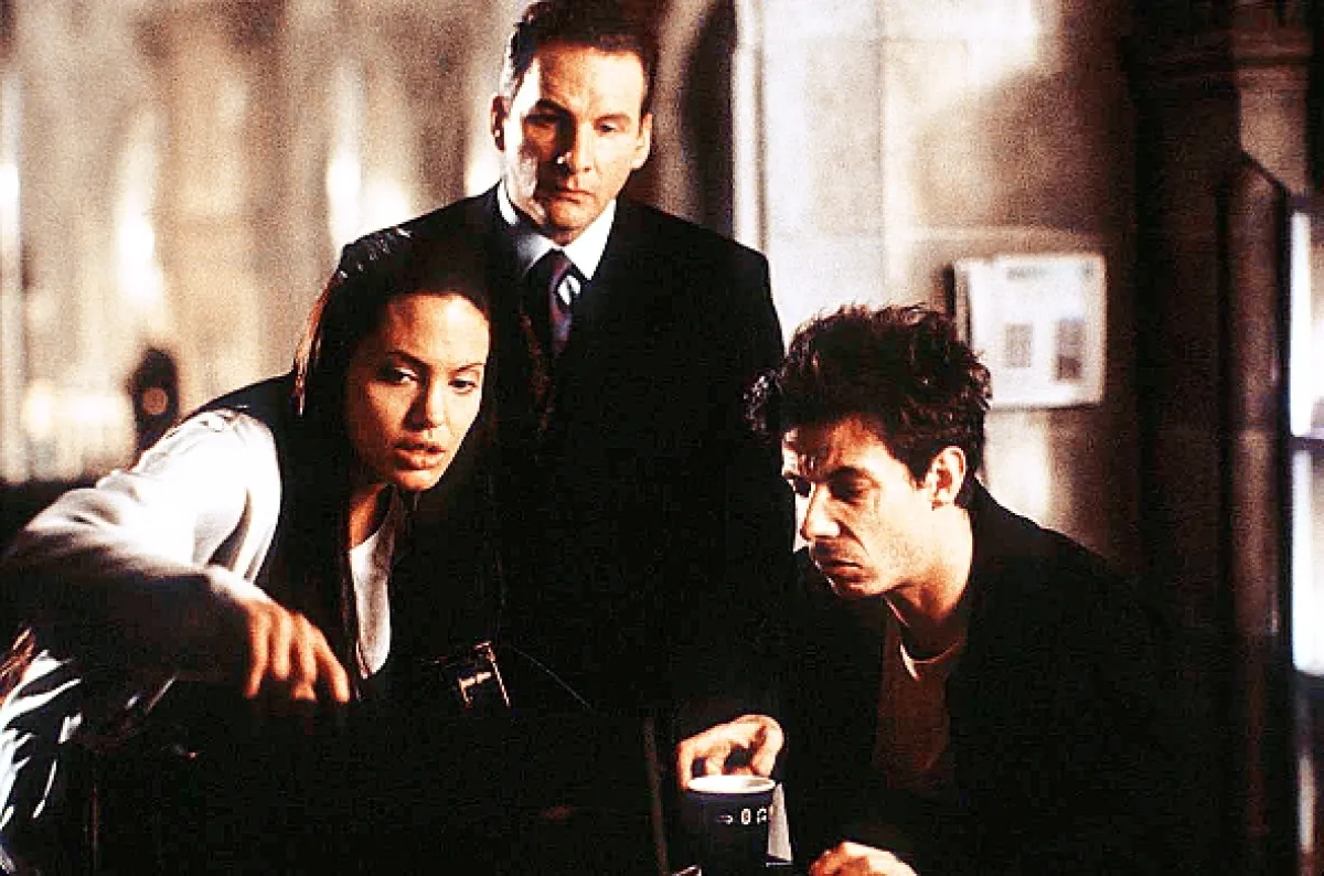 Lara Croft - Tomb Raider (Lara Croft: Tomb Raider), 2001 - fotogaléria