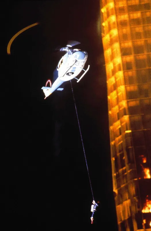 Sklenené peklo (The Towering Inferno), 1974 - fotogaléria