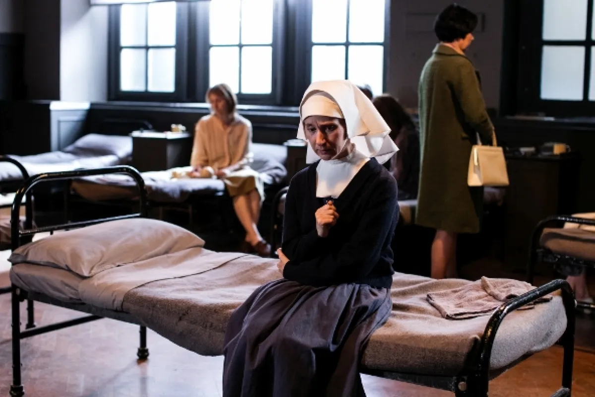 Zavolajte sestričky (Call the Midwife VI), 2017 - fotogaléria