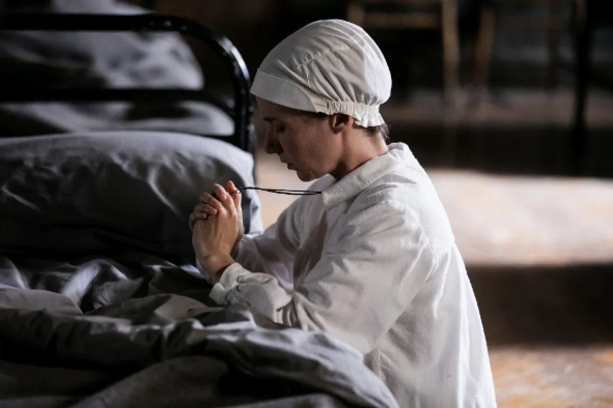 Zavolajte sestričky (Call the Midwife VI), 2017 - fotogaléria
