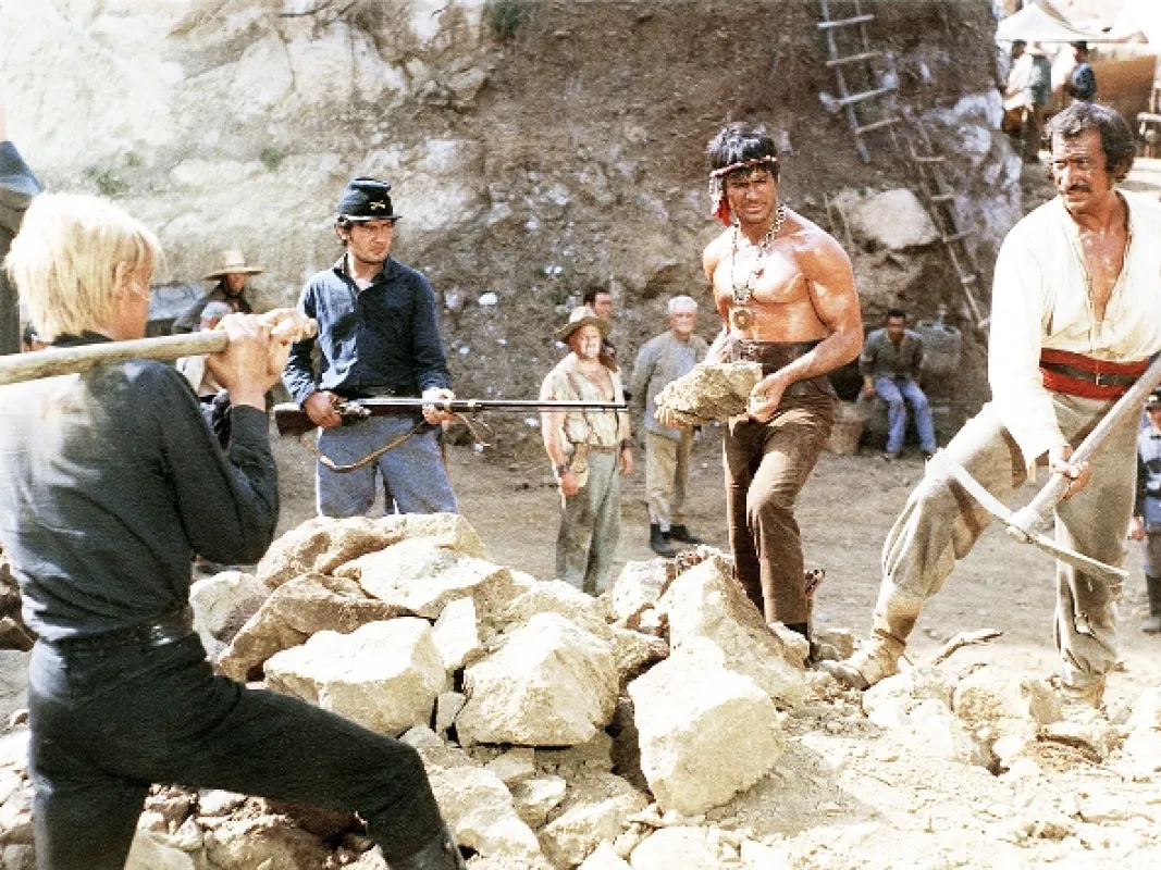 Všetkých zabi a vráť sa sám (Ammazzali tutti e torna solo), 1968 - fotogaléria