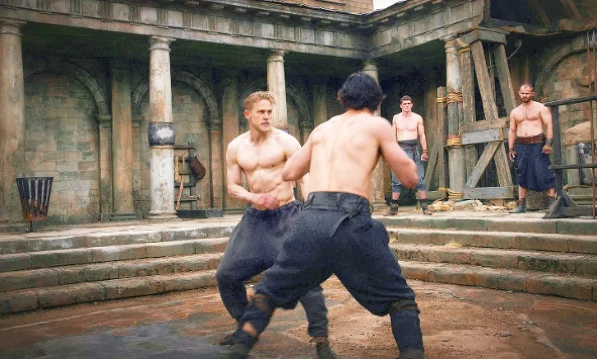 Kráľ Artuš: Legenda o meči (King Arthur: Legend of the Sword), 2017 - fotogaléria