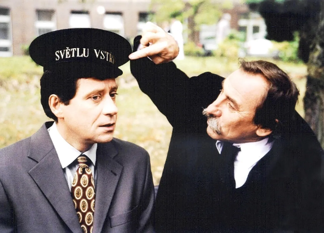 Jak básníci neztrácejí naději (The Poets Never Lose Hope), 2004 - fotogaléria
