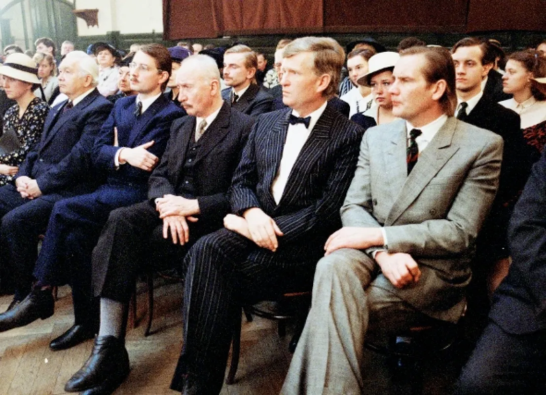 Dobrodružstvá kriminalistiky (Dobrodružství kriminalistiky - Tým), 1989 - fotogaléria