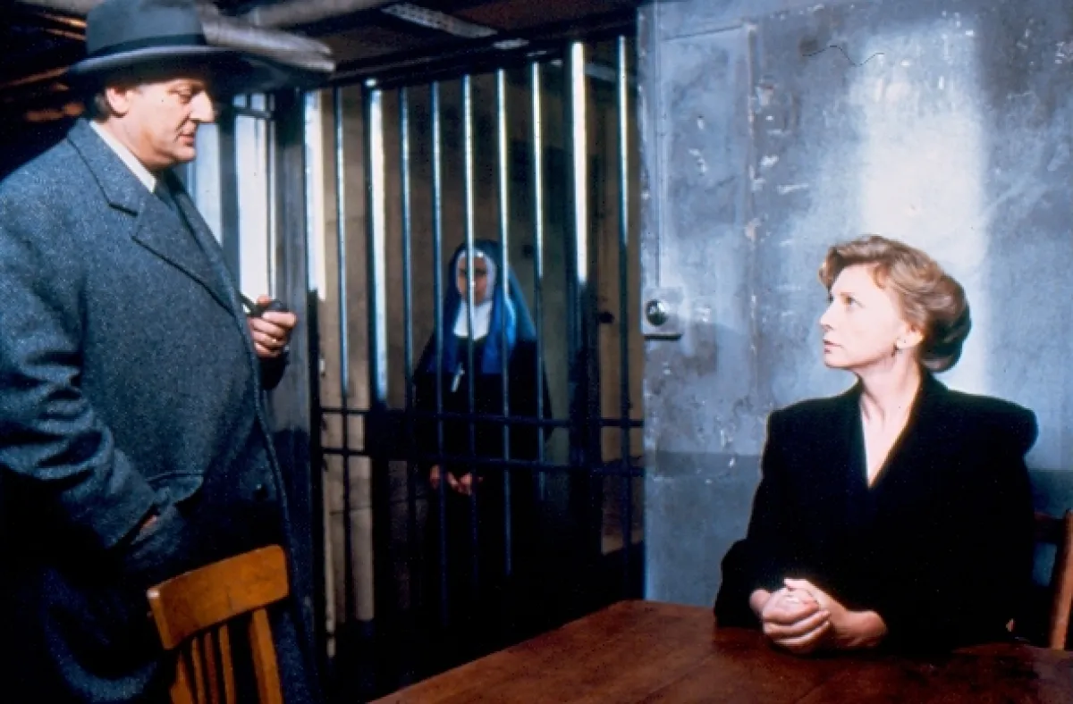 Maigret a telo bez hlavy (Maigret et le corps sans tete), 1992 - fotogaléria