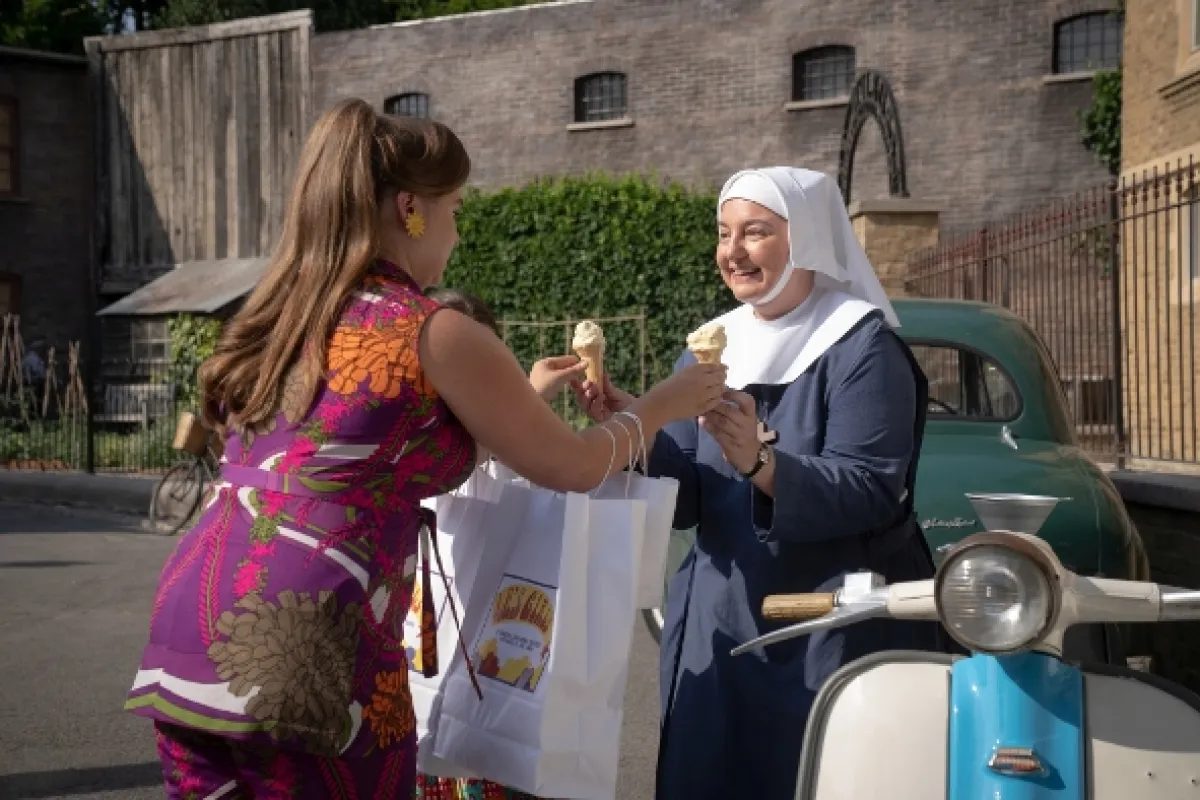 Zavolejte porodní sestřičky (Call the Midwife XII), 2023 - fotogaléria