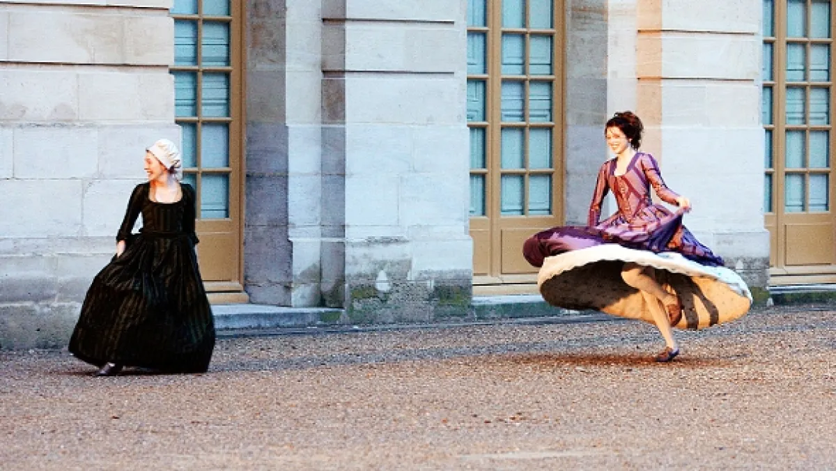 Zbohom, kráľovná (Farewell, My Queen/Les Adieux á la Reine), 2012 - fotogaléria
