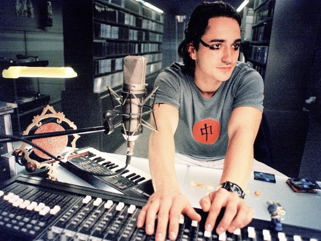 Samotári, 2000 - fotogaléria