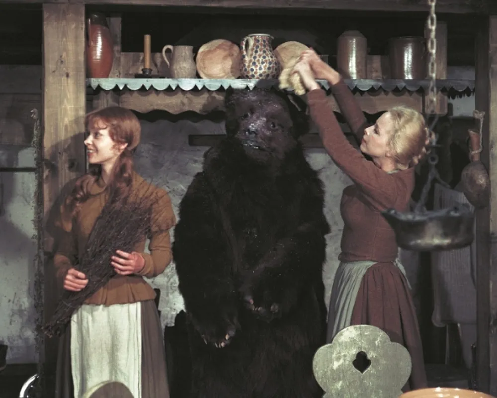Sněženka a Růženka (Schneeweißchen und Rosenrot), 1978 - fotogaléria
