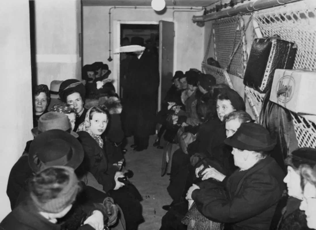 Berlín 1945 (Berlin 1945), 2020 - fotogaléria