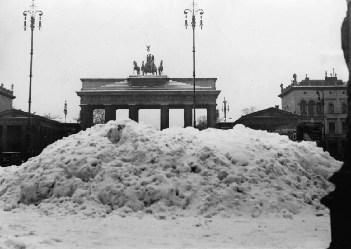 Berlín 1945 (Berlin 1945), 2020 - fotogaléria
