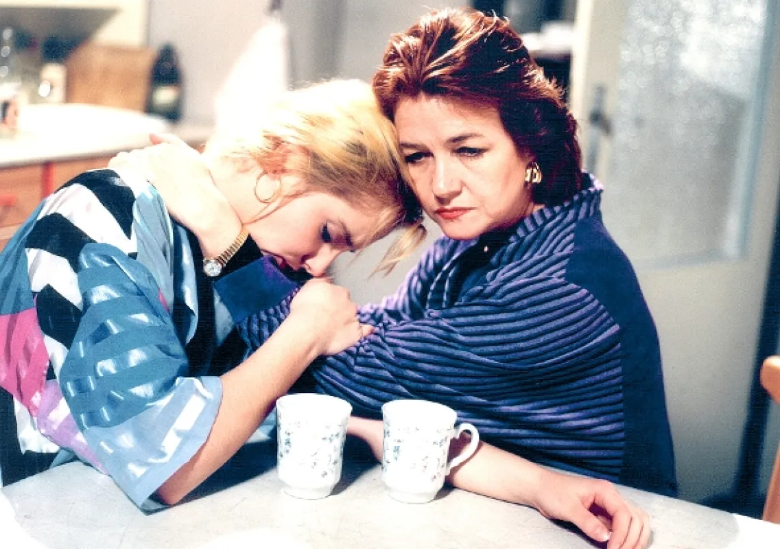 Hříchy pro pátera Knoxe (Hříchy pro pátera Knoxe – Mezi námi děvčaty), 1992 - fotogaléria